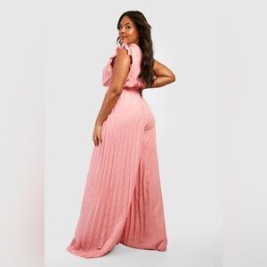 NWT PLUS SZ PLEATED RUFFLE ONE JUMPSUIT SZ U.K. 16 US 12